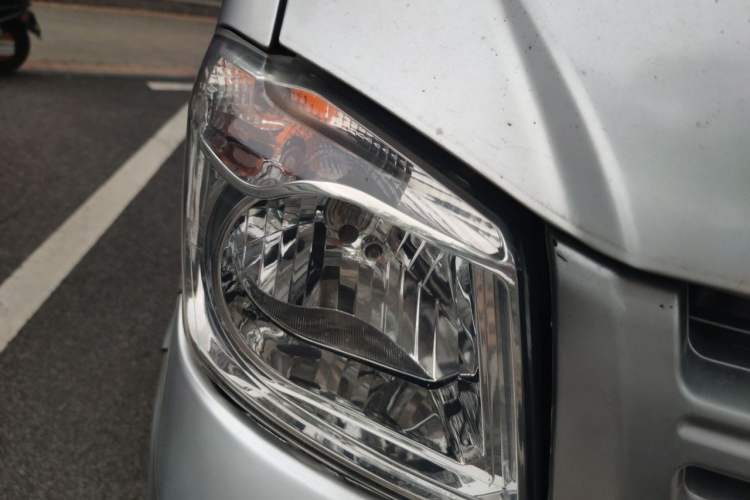 Used Dongfeng Xiaokang K07S 2015 1.2L Practical Version DK12-05 Right Front Headlight