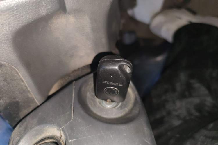 Used Dongfeng Xiaokang K07S 2015 1.2L Practical Version DK12-05 Vehicle Key