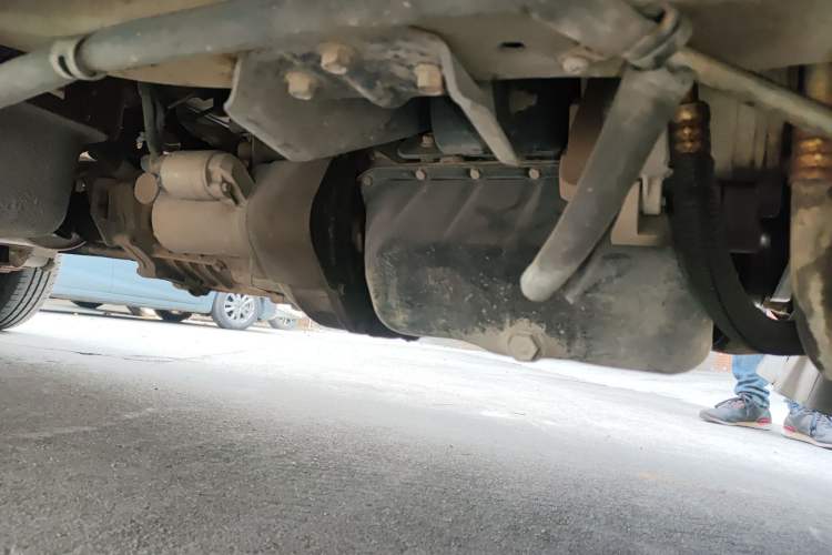 Used Dongfeng Xiaokang K07S 2015 1.2L Practical Version DK12-05 Chassis Front Right