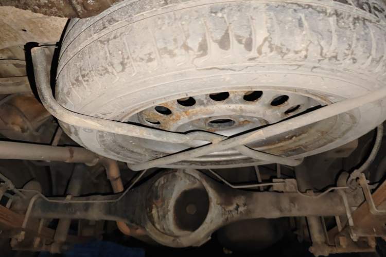 Used Dongfeng Xiaokang K07S 2015 1.2L Practical Version DK12-05 Chassis Rear