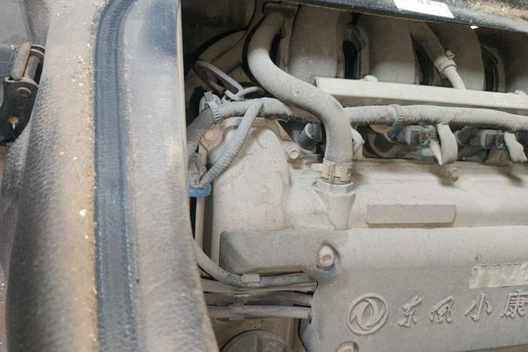 Used Dongfeng Xiaokang K07S 2015 1.2L Practical Version DK12-05 Engine Bay Right