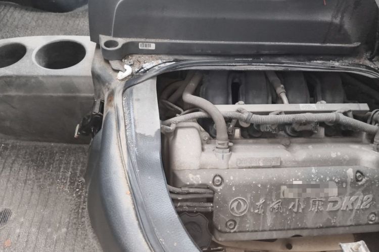 Used Dongfeng Xiaokang K07S 2015 1.2L Practical Version DK12-05 Engine Bay Right