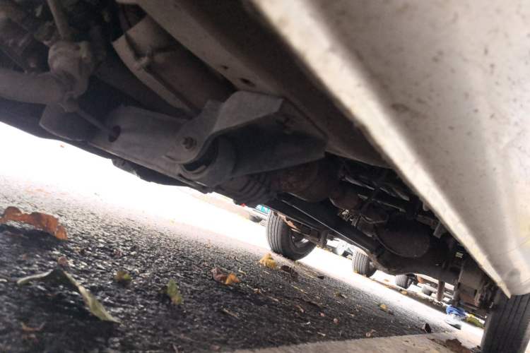 Used Dongfeng Xiaokang K07S 2016 1.2L Practical Version DK12-05 Chassis Front Left