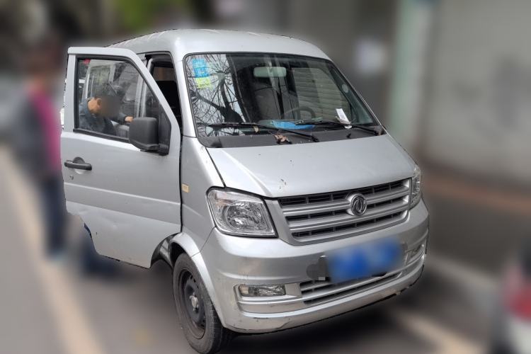 Used Dongfeng Xiaokang K07S 2016 1.2L Practical Version DK12-05 Front Right 45 Deg