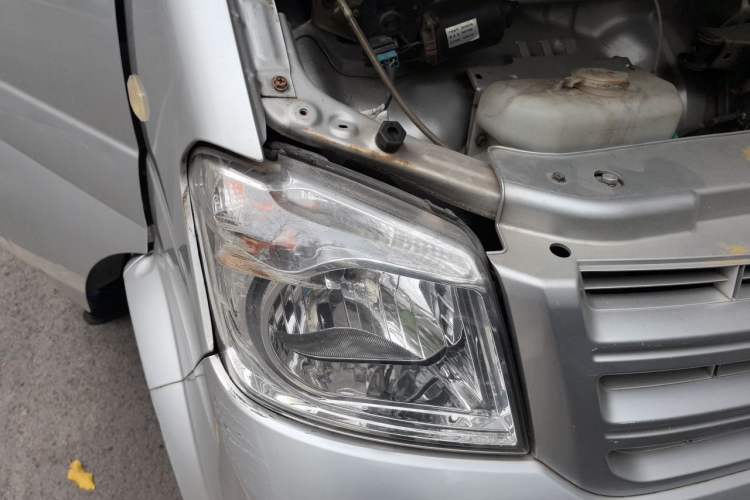 Used Dongfeng Xiaokang K07S 2016 1.2L Practical Version DK12-05 Right Front Headlight