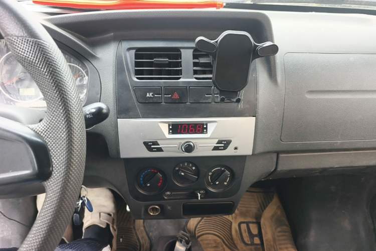 Used Dongfeng Xiaokang K07S 2016 1.0L Practical Version BG10 Audio And AC Panel