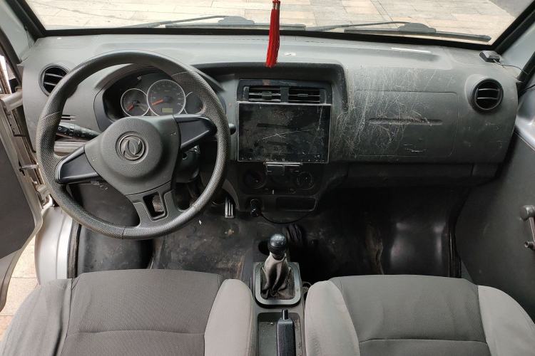 Used Dongfeng Xiaokang K07S 2016 1.0L Practical Version AF10-12 Center Console