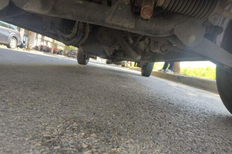 Used Dongfeng Xiaokang K07S 2016 1.2L Practical Version DK12-10 Chassis Front