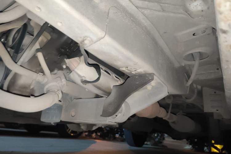 Used Dongfeng Xiaokang K07S 2016 1.0L Practical Version DK10 Chassis Front Left