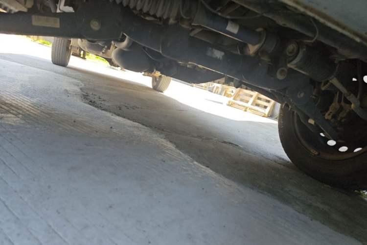 Used Dongfeng Xiaokang K07S 2016 1.0L Practical Version AF10-12 Chassis Front