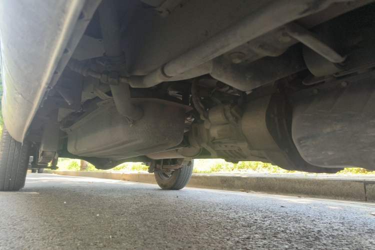 Used Dongfeng Xiaokang K07S 2016 1.2L Practical Version DK12-10 Chassis Front Right