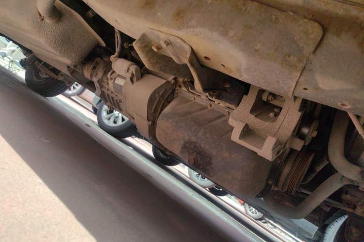Used Dongfeng Xiaokang K07S 2016 1.2L Practical Version DK12-10 Chassis Front Right
