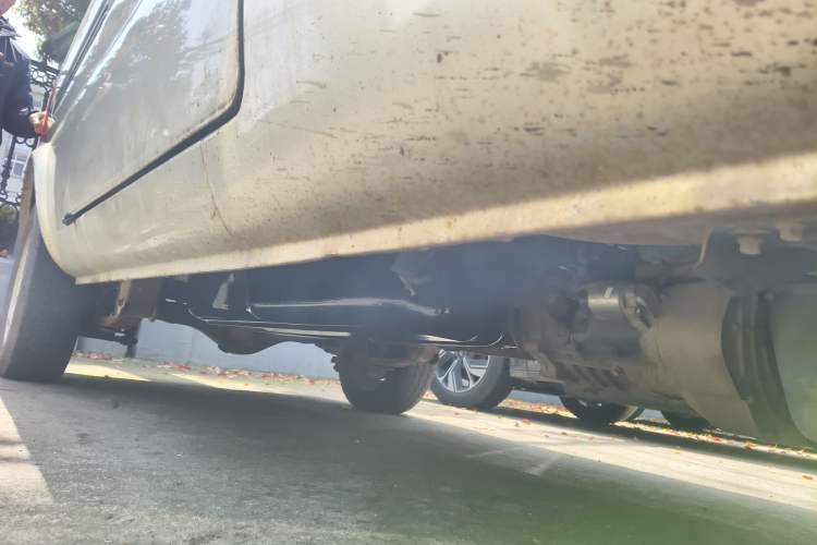 Used Dongfeng Xiaokang K07S 2016 1.2L Practical Version DK12-10 Chassis Front Right