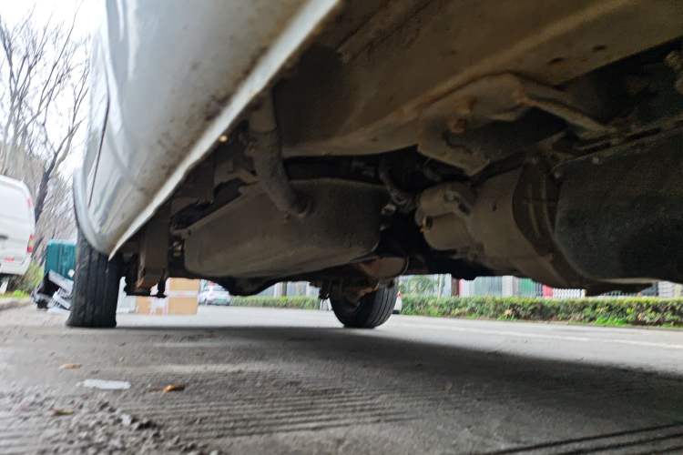 Used Dongfeng Xiaokang K07S 2016 1.2L Practical Version DK12-10 Chassis Front Right
