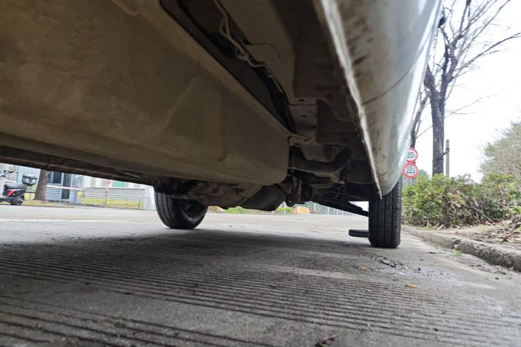 Used Dongfeng Xiaokang K07S 2016 1.2L Practical Version DK12-10 Chassis Rear Right