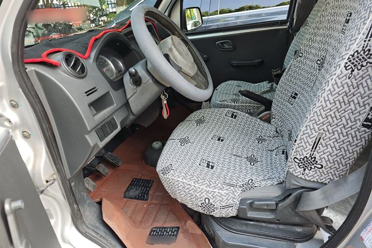 Used Dongfeng Xiaokang K07S 2016 1.2L Practical Version DK12-10 Driver Seat