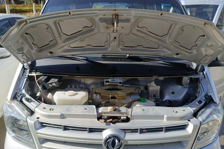 Used Dongfeng Xiaokang K07S 2016 1.2L Standard Edition DK12-10 Engine Bay