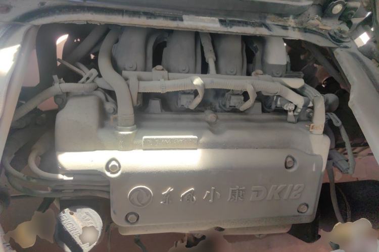 Used Dongfeng Xiaokang K07S 2016 1.2L Practical Version DK12-10 Engine Bay