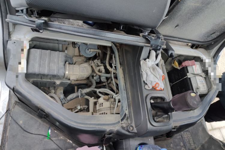 Used Dongfeng Xiaokang K07S 2016 1.2L Practical Version DK12-10 Engine Bay