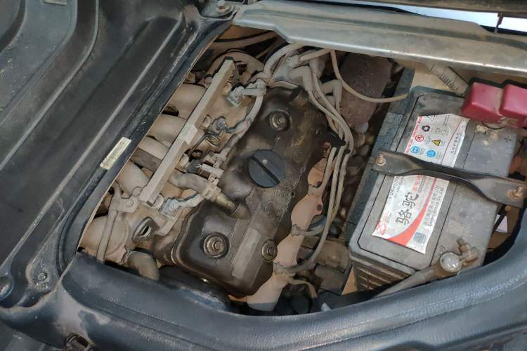 Used Dongfeng Xiaokang K07S 2016 1.0L Practical Version AF10-12 Engine Bay Left