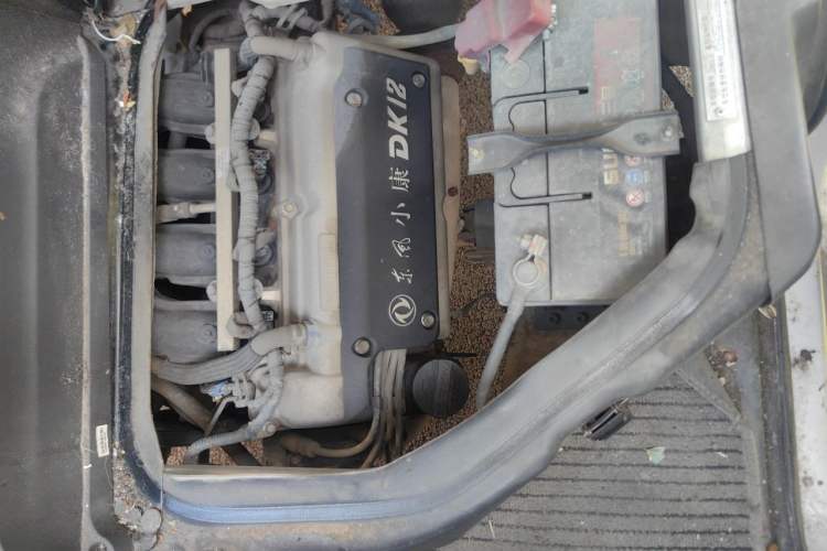 Used Dongfeng Xiaokang K07S 2016 1.2L Practical Version DK12-10 Engine Bay Left