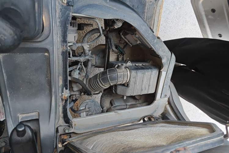 Used Dongfeng Xiaokang K07S 2016 1.0L Practical Version DK10 Engine Bay Left