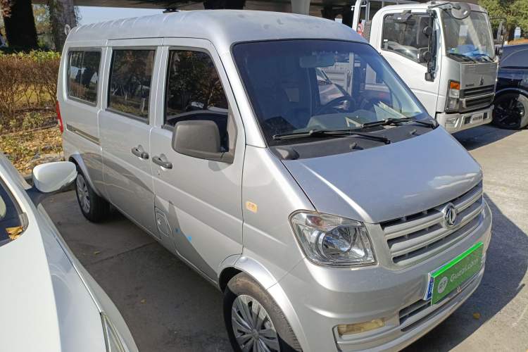 Used Dongfeng Xiaokang K07S 2016 1.2L Standard Edition DK12-10 Front Right 45 Deg