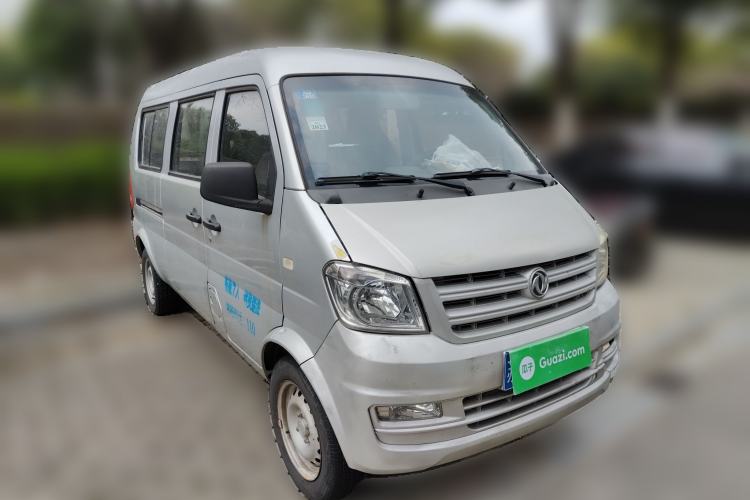 Used Dongfeng Xiaokang K07S 2016 1.2L Practical Version DK12-10 Front Right 45 Deg