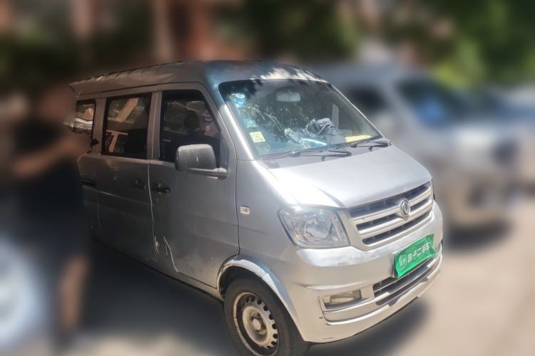 Used Dongfeng Xiaokang K07S 2016 1.2L Practical Version DK12-10 Front Right 45 Deg