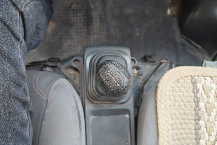 Used Dongfeng Xiaokang K07S 2016 1.0L Practical Version DK10 Gear Lever