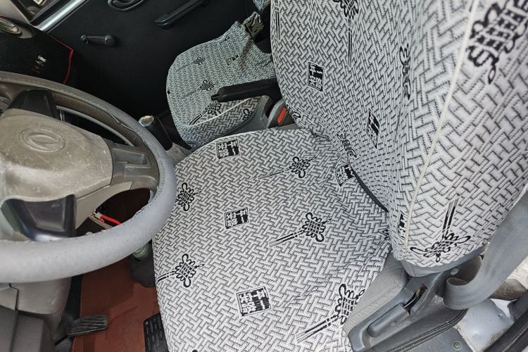 Used Dongfeng Xiaokang K07S 2016 1.2L Practical Version DK12-10 Left Front Seat