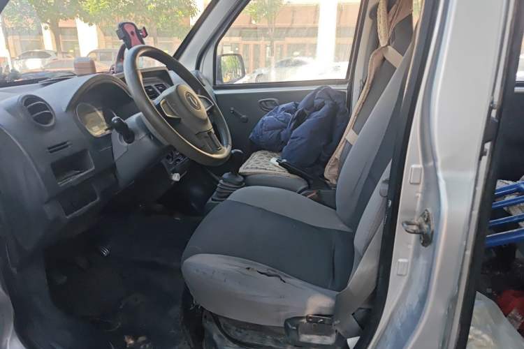 Used Dongfeng Xiaokang K07S 2016 1.0L Practical Version DK10 Left Front Seat