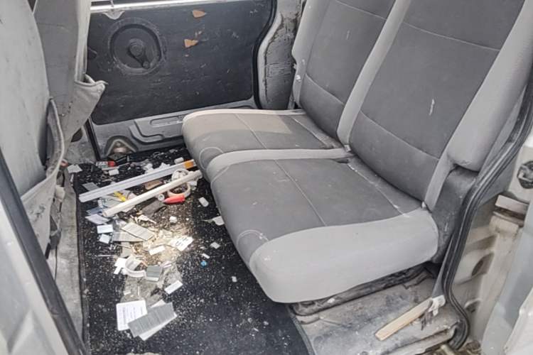 Used Dongfeng Xiaokang K07S 2016 1.0L Practical Version DK10 Left Rear Seat