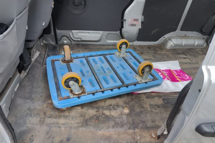 Used Dongfeng Xiaokang K07S 2016 1.2L Practical Version DK12-10 Left Rear Seat