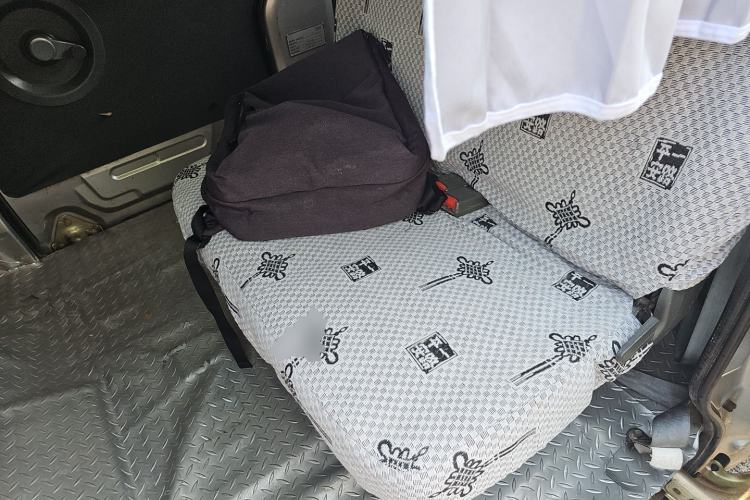 Used Dongfeng Xiaokang K07S 2016 1.2L Practical Version DK12-10 Left Rear Seat
