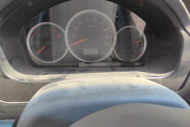 Used Dongfeng Xiaokang K07S 2016 1.2L Practical Version DK12-10 Odometer Close Up