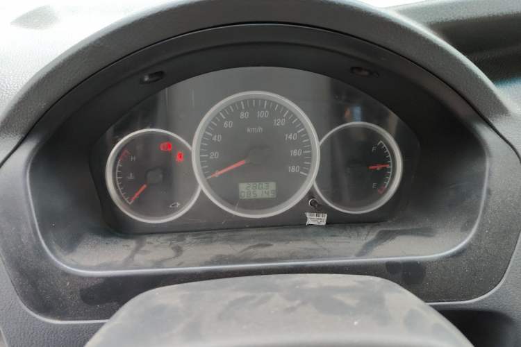 Used Dongfeng Xiaokang K07S 2016 1.2L Practical Version DK12-10 Odometer Close Up