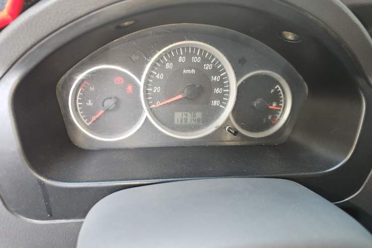 Used Dongfeng Xiaokang K07S 2016 1.2L Practical Version DK12-10 Odometer Close Up