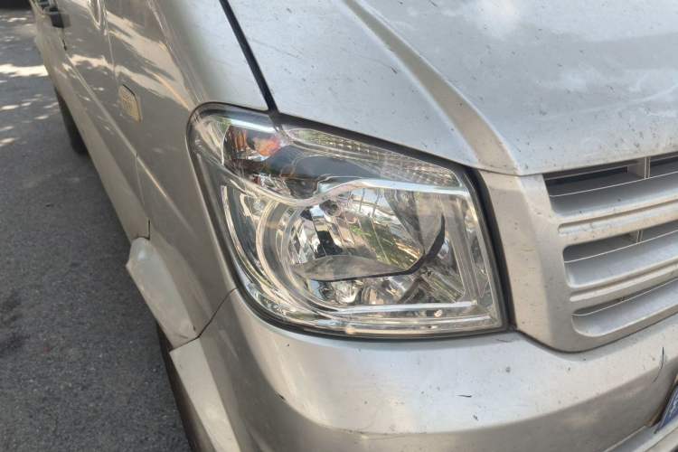 Used Dongfeng Xiaokang K07S 2016 1.2L Practical Version DK12-10 Right Front Headlight