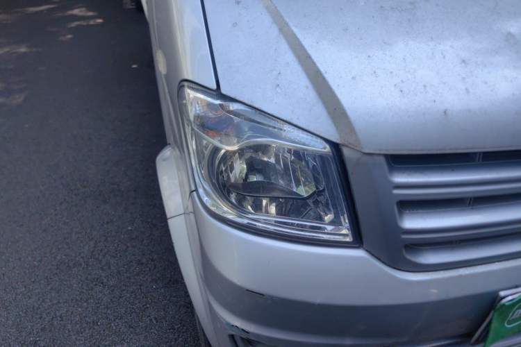 Used Dongfeng Xiaokang K07S 2016 1.2L Practical Version DK12-10 Right Front Headlight