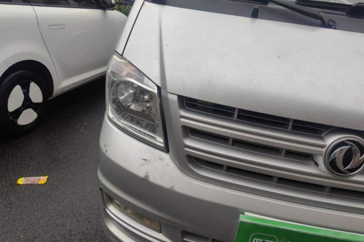 Used Dongfeng Xiaokang K07S 2016 1.2L Practical Version DK12-10 Right Front Headlight