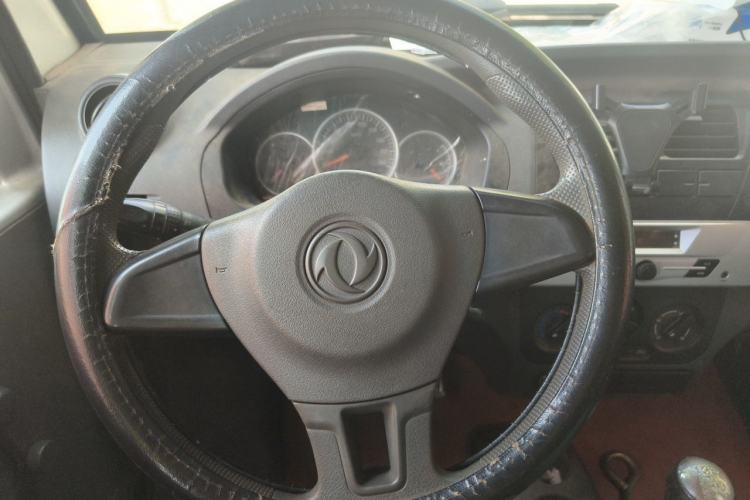 Used Dongfeng Xiaokang K07S 2016 1.2L Practical Version DK12-10 Steering Wheel