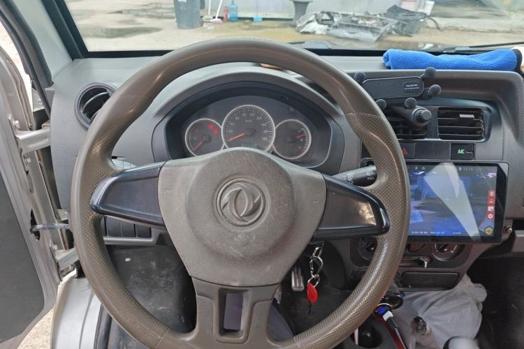 Used Dongfeng Xiaokang K07S 2016 1.2L Practical Version DK12-10 Steering Wheel