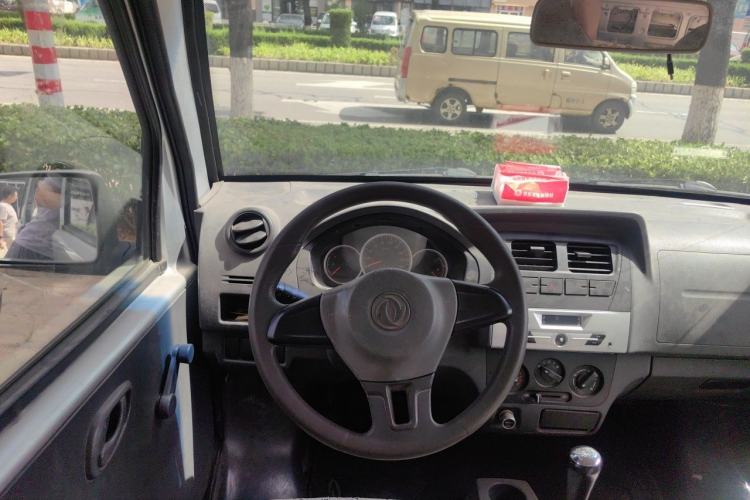 Used Dongfeng Xiaokang K07S 2016 1.2L Practical Version DK12-10 Steering Wheel