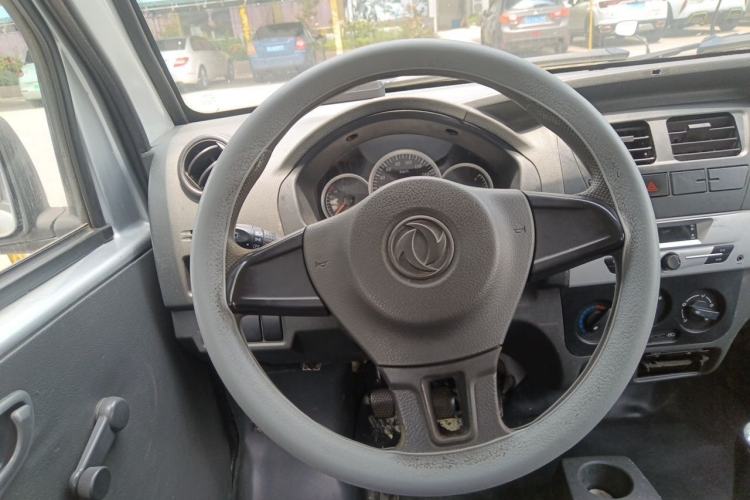 Used Dongfeng Xiaokang K07S 2016 1.2L Practical Version DK12-10 Steering Wheel