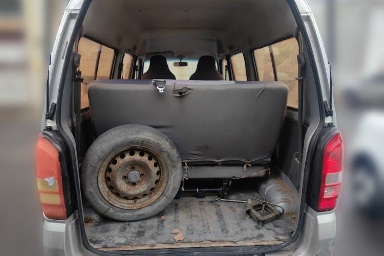 Used Dongfeng Xiaokang K07S 2016 1.2L Practical Version DK12-10 Trunk
