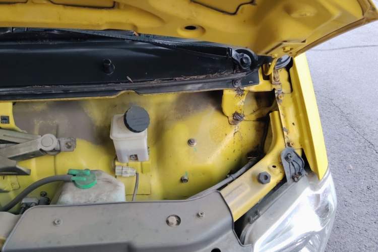 Used Dongfeng Xiaokang K07S 2016 1.0L Practical Version AF11-05 Engine Bay Left
