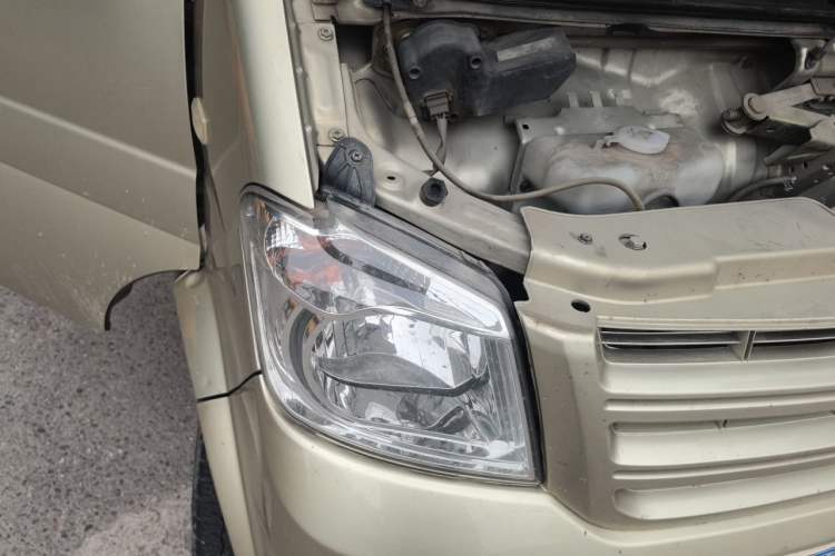 Used Dongfeng Xiaokang K07S 2016 1.2L Practical Version DK12-10 Right Front Headlight