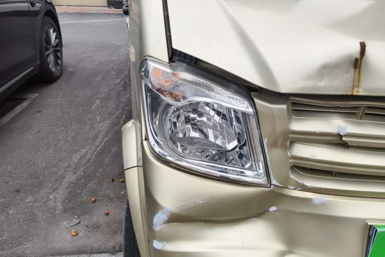 Used Dongfeng Xiaokang K07S 2016 1.0L Practical Version AF11-05 Right Front Headlight