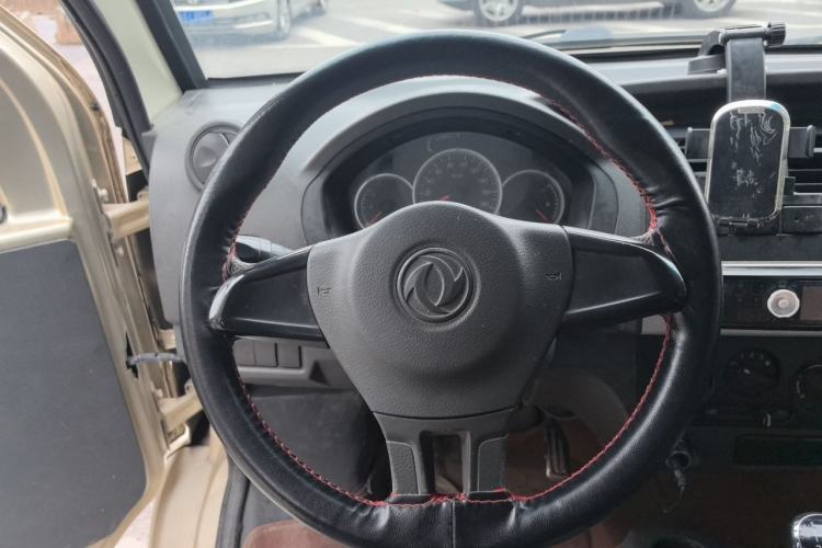 Used Dongfeng Xiaokang K07S 2016 1.2L Practical Version DK12-10 Steering Wheel